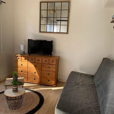 Appartement Confort Arès - à 900m du Bassin *