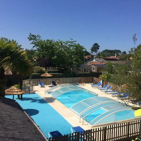 Appartement Confort Arès - à 900m du Bassin Apartamento